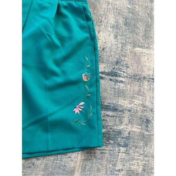 Vintage David Smith Teal Embroidered Floral Strawberry Shorts Size 6 - Picture 3 of 6